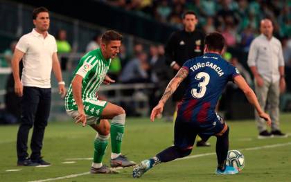 Joaquín realizó un partido sobresaliente frente al Levante en la última jornada de liga. / EFE