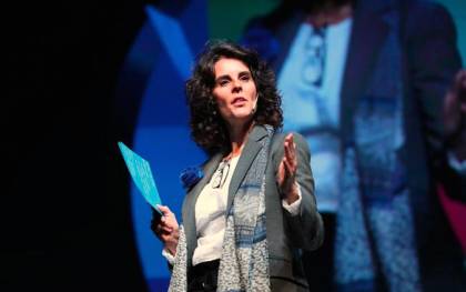 Mercè Brey, fundadora de Blue Transforming Power, protagoniza una ponencia en el 'Foro Mujer y Empresa'.