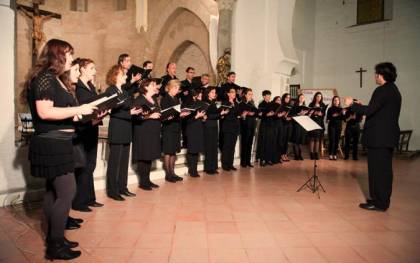 El Coro de la Universidad Pablo de Olavide actúa en el Antiquarium de las Setas.