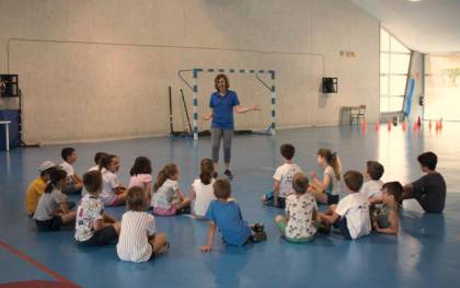 Más de 110 niños participan en las escuelas deportivas de verano de la UPO