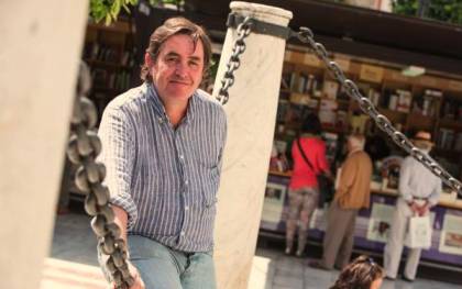 Luis García Montero presenta en Sevilla su libro ‘Las palabras rotas’. / El Correo