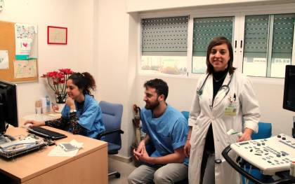 Parte del equipo de la consulta conjunta del Hospital Macarena de Sevilla para mejorar la asistencia del ictus pediátrico.