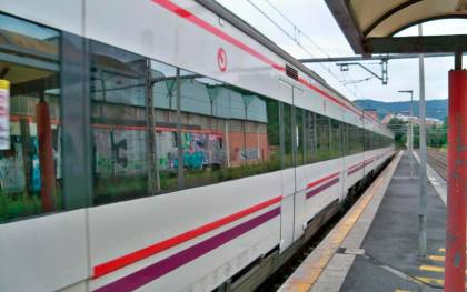 rchivo - Tren de Renfe Cercanías Bilbao /EUROPA PRESS - ARCHIVO