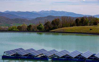 Bruselas quiere duplicar la energía solar instalada en la UE para 2028
