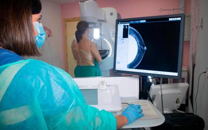 Nuevo equipo de mamografía 3D para el Virgen del Rocío