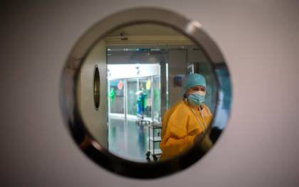 La cifra de hospitalizados baja en Andalucía por cuarto día consecutivo