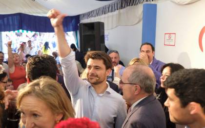 El PP quiere convertir la «decepción» en «ilusión» para sacar a Sevilla del «estancamiento»