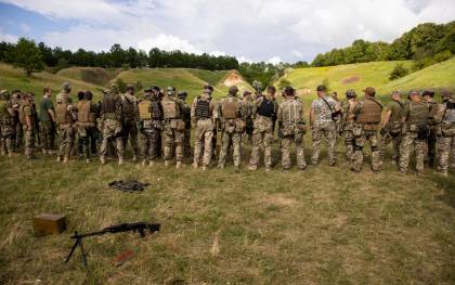 El Regimiento Azov, la unidad más polémica del Ejército ucraniano