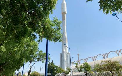 Imágenes del cohete Ariane IV. / @Jose_de_leon