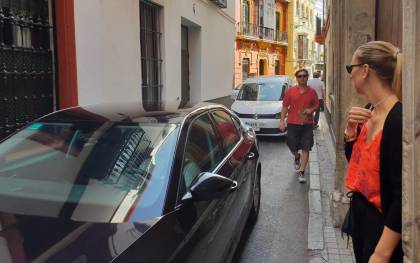 El tramo más conflictivo de la calle Águilas. Foto: El Correo. 