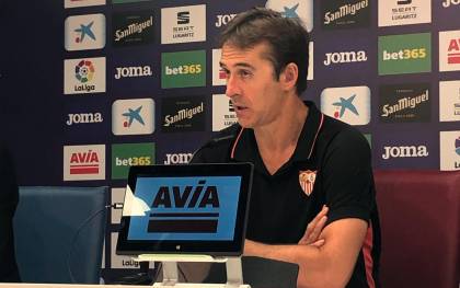 Julen Lopetegui, entrenador del Sevilla, en rueda de prensa. / SFC