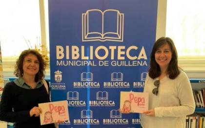 Culmen en ‘Abril, mes de libro’ con una ruta literaria por Sevilla en la que participaron 46 vecinos de Guillena 