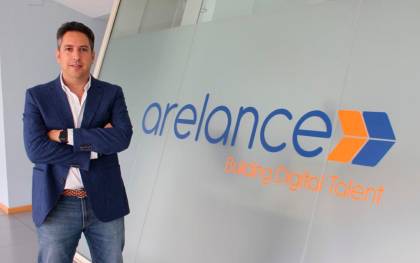 Pablo Díaz, CEO de la empresa tecnológica andaluza Arelance, que tiene tres ofertas de empleo para incorporar en su sede en Sevilla a más desarrolladores.