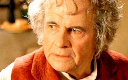  Ian Holm, en su papel de Bilbo Bolsón en "El Señor de los Anillos". / El Correo