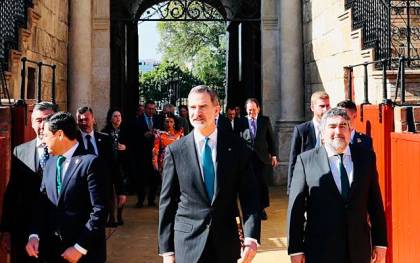 Felipe VI en Sevilla: «La educación hace que una nación sea más competitiva y admirada»