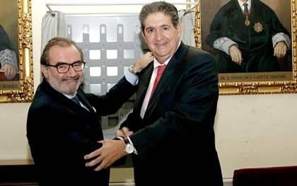 Óscar Cisneros (i) relevará de su cargo a José Joaquín Gallardo (d). / Colegio de Abogados