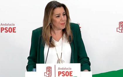 Susana Díaz durante la comparecencia de este viernes. / El Correo