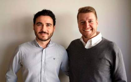 José Lozano y Javier Baquero, fundadores de la startup sevillana Liceo de Farmacia, que tiene abierta una oferta de empleo para potenciar su creación de contenidos.