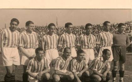 Alfredo Greus, arriba el primero por la derecha, en la eliminatoria de Copa enfrentó al Betis contra al Real Madrid en 1944. / RBB