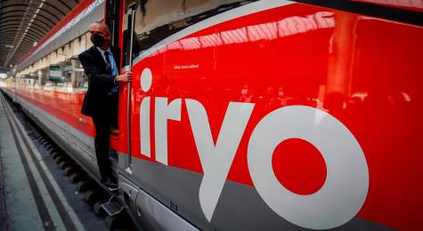 Llega a Sevilla el «Flecha roja» de Iryo, el primer AVE privado español
