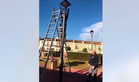 Alcalá de Guadaíra cambia las lámparas de mercurio por tecnología led
