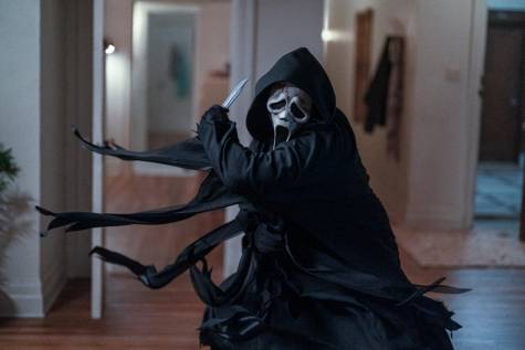 Del terror de ‘Scream VI’ al humor de Paco León en ‘Mari(dos)’, los estrenos