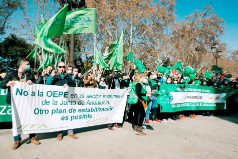 Gran movilización contra el mayor ERE encubierto que la Junta de Andalucía planea contra los trabajadores públicos