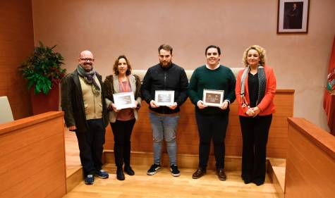 Entregados los premios del VII Concurso de Escaparates Navideños de Osuna