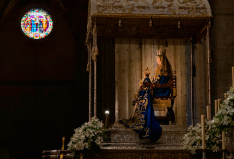 Monseñor Saiz: «Nuestra Señora de los Reyes es causa de nuestra alegría»