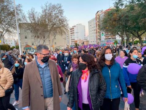 8M: Miles de personas claman en Andalucía por la igualdad de derechos para la mujer