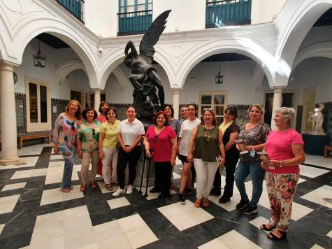 Se crea en Sevilla la Asociación Cultural de Mujeres ‘Macondo’ 