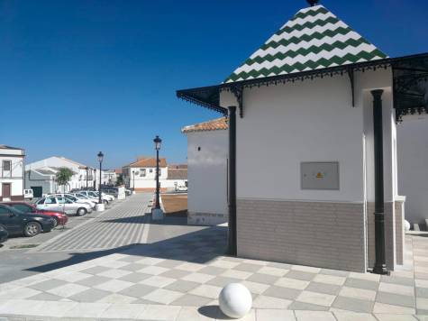 Desestimada la demanda contra el Ayuntamiento de Castilblanco por las obras en un antiguo recinto escolar