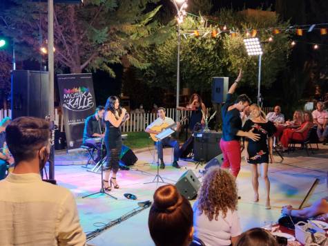 La música vuelve a salir a la calle en verano en Guillena