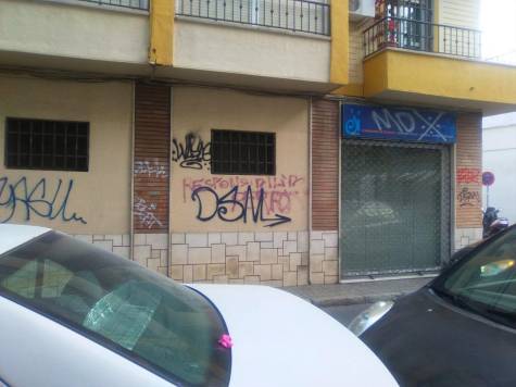Vandalismo bajo el azulejo de Spínola en la parroquia de San Lorenzo