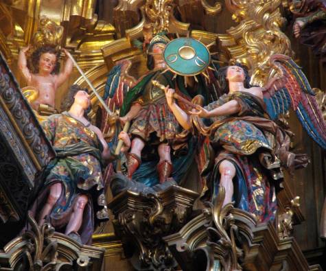 Cayetano de Acosta y Juan de Espinal, los grandes artistas de los arcángeles en la Sevilla del XVIII