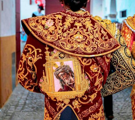 Morante: bronca a Abellán y homenaje a Antonio Bienvenida