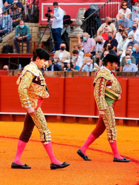 Morante, Ortega y Aguado: ¿tres toreros sevillanos para el Domingo de Resurrección?