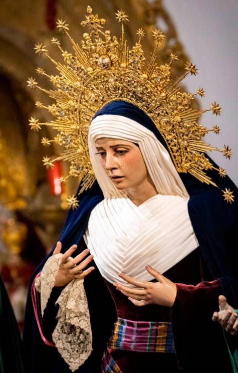 Cabildo extraordinario para intervenir a la Virgen en Santa Marta 