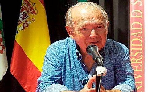Manuel Herrera recibe un nuevo reconocimiento por su labor de difusión del flamenco