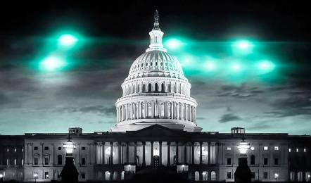 Defensa de los EE.UU. admiten que los OVNIs existen