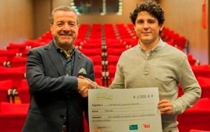 Beca de estudios de 3.000 euros para un joven músico en Sevilla