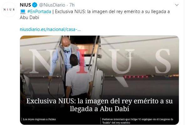 Publican una foto del Rey Juan Carlos el lunes en el aeropuerto de Abu Dabi