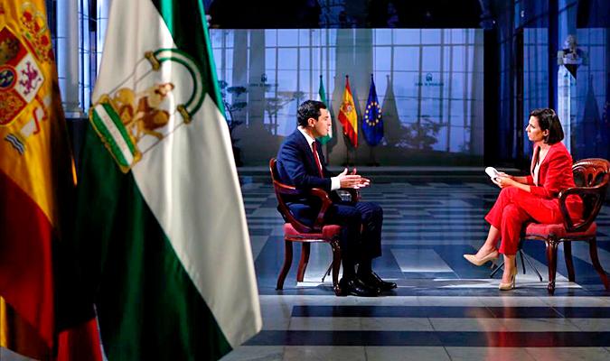 El presidente de la Junta, Juanma Moreno, en la entrevista junto a Ana Pastor. / La Sexta