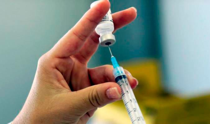 Europa hace su primera gran compra de vacunas contra el coronavirus 