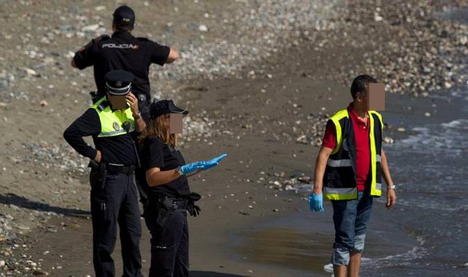 Encuentran ahogado a un hombre en una playa de Málaga