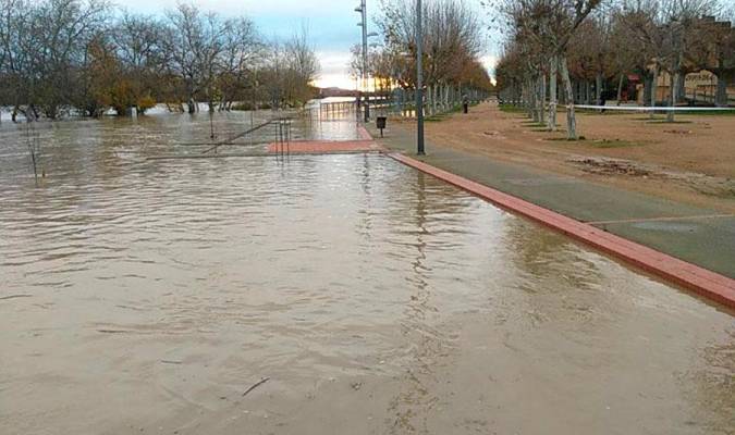 Fotos de las inundaciones en Tudela. / Alejandro Toquero