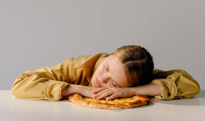 ¿Sientes sueño o cansancio después de comer?