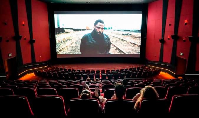 Eliminado Barreras denuncia la falta de accesibilidad en los cines de la ciudad