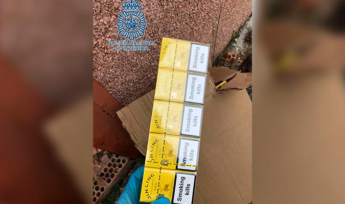 Encuentran 150.000 cajetillas de tabaco de contrabando en Alcalá de Guadaíra