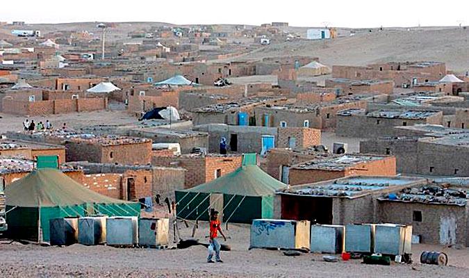 Vista de un campo de refugiados saharauis en Tinduf, al sur del desierto de Argelia. / EFE